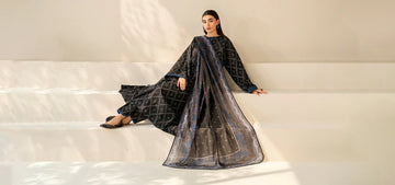 Pakistani Lawn vs. International Summer Fabrics: What Makes It Unique