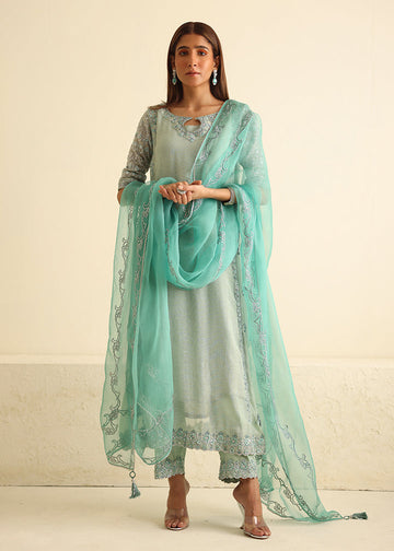Umsha | Luxury Pret | MISTY SKY BLUE - Khanumjan Pakistani Clothes and Designer Dresses in UK, USA