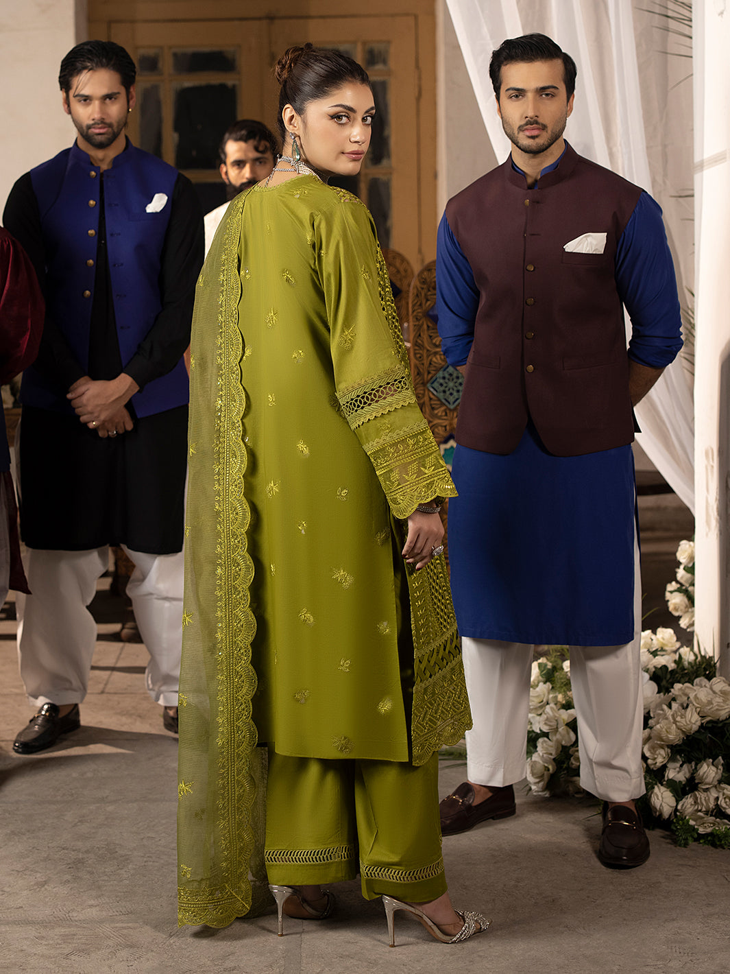 Mahnur | Mahrukh Luxury Lawn 24 | MALVA - Khanumjan  Pakistani Clothes and Designer Dresses in UK, USA