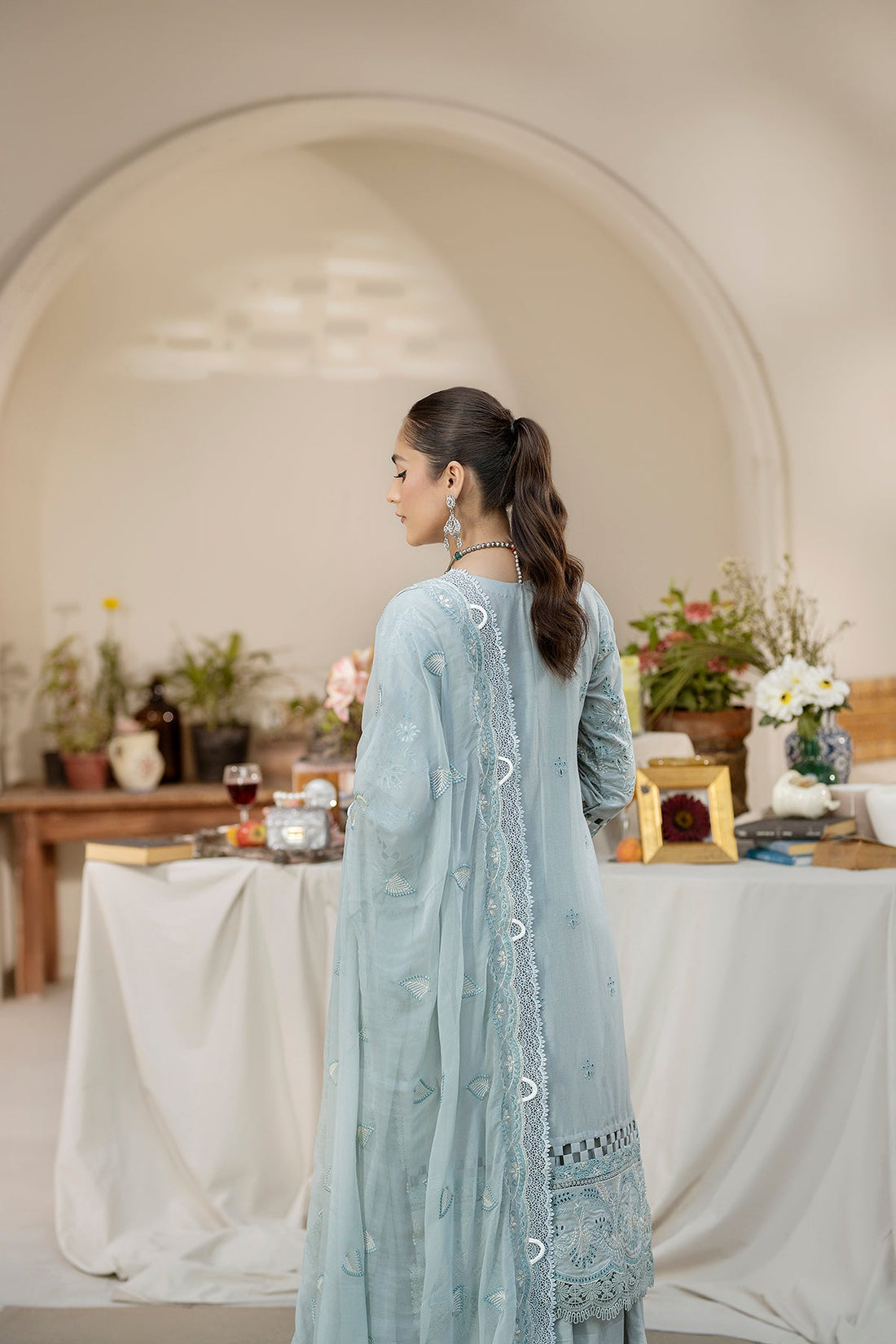 House of Nawab | Zora Luxury Lawn 24 | QAIS - Khanumjan  Pakistani Clothes and Designer Dresses in UK, USA