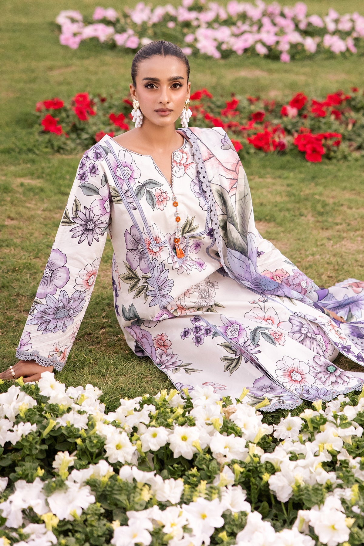 Alizeh | Sheen Lawn Prints 24 | TUBEROSE - Khanumjan  Pakistani Clothes and Designer Dresses in UK, USA
