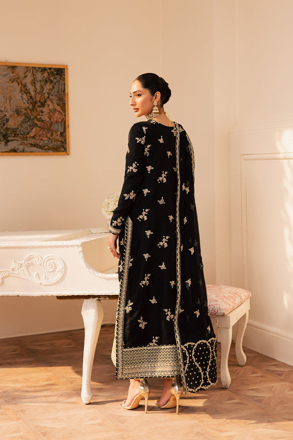 Emaan Adeel I Suave Luxury Formals I SVARA