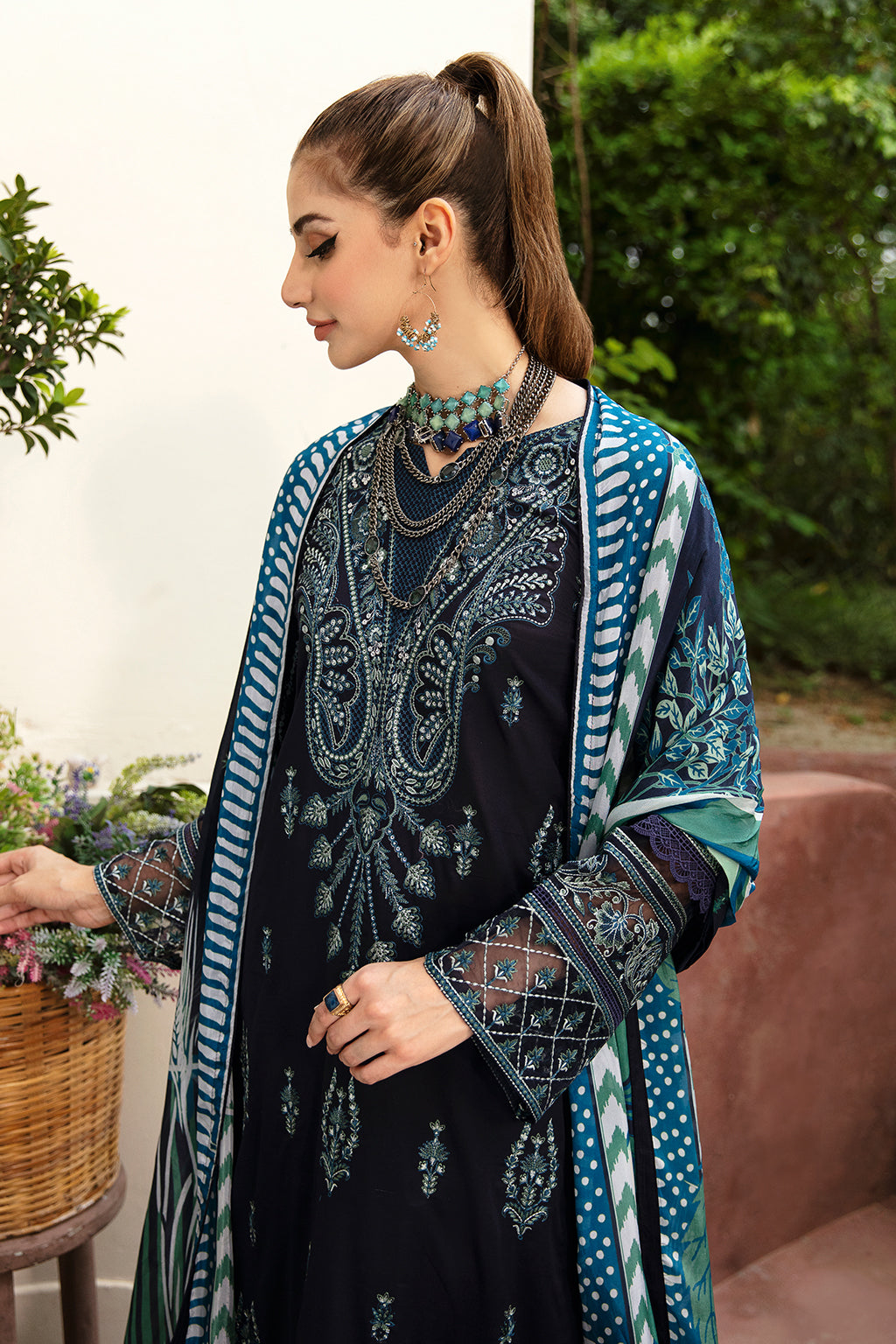Ramsha | Luxury Lawn 24 | Y-803 - Khanumjan  Pakistani Clothes and Designer Dresses in UK, USA