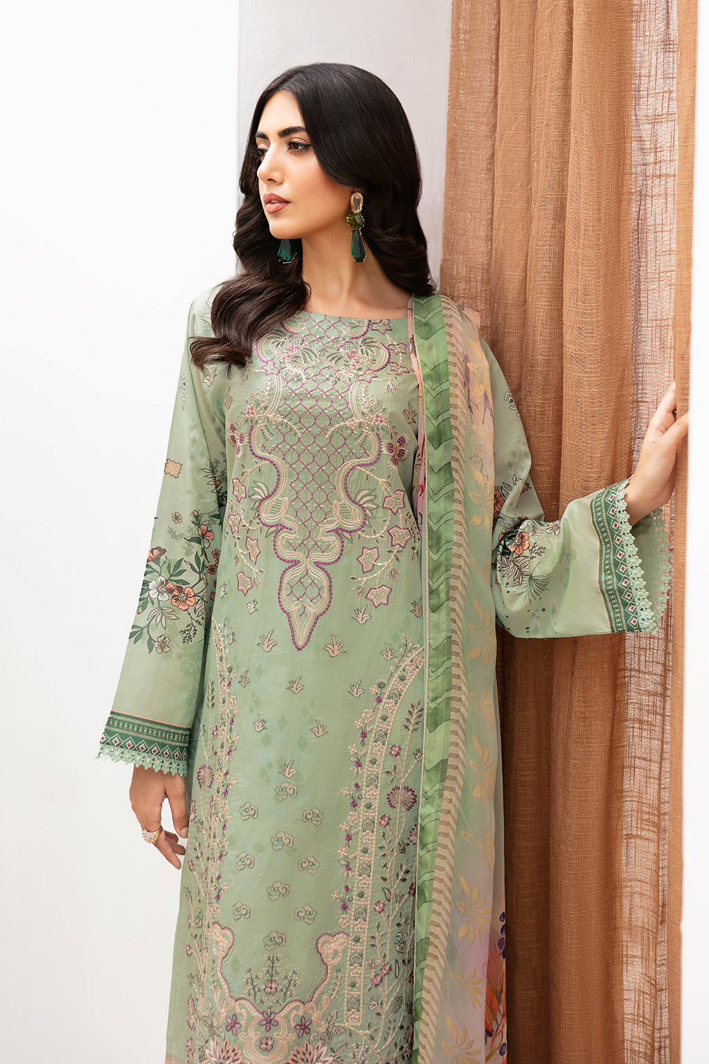 Ramsha | Mashaal Luxury Lawn | L-1101 - Khanumjan  Pakistani Clothes and Designer Dresses in UK, USA