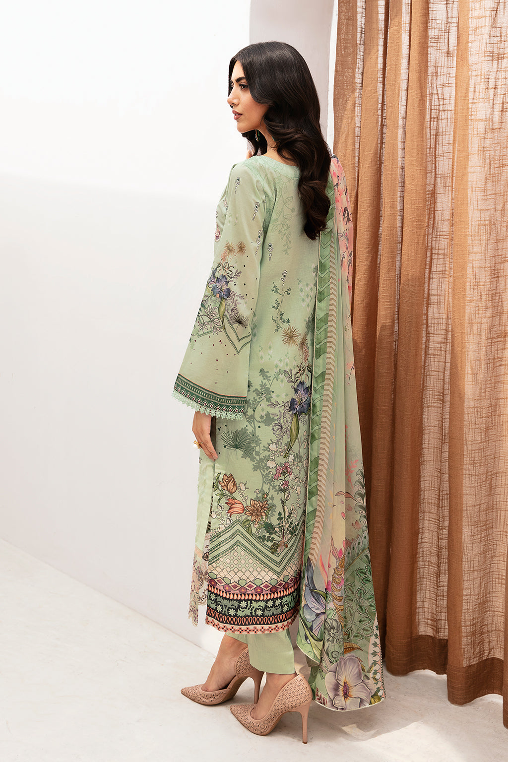 Ramsha | Mashaal Luxury Lawn | L-1101 - Khanumjan  Pakistani Clothes and Designer Dresses in UK, USA