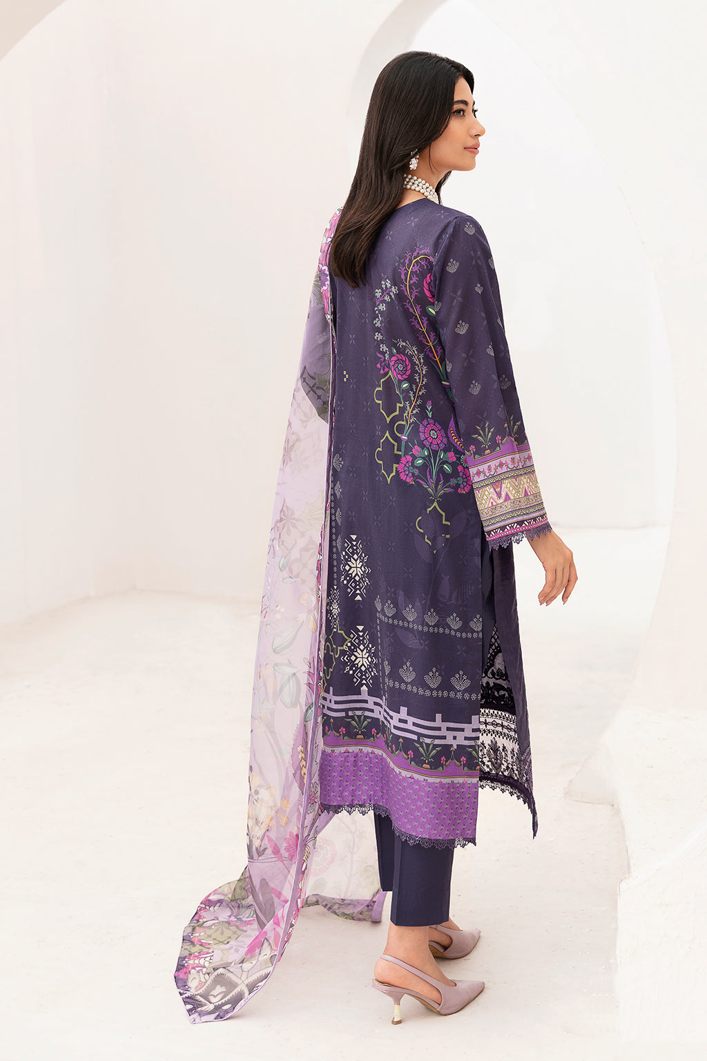 Ramsha | Mashaal Luxury Lawn | L-1105 - Khanumjan  Pakistani Clothes and Designer Dresses in UK, USA