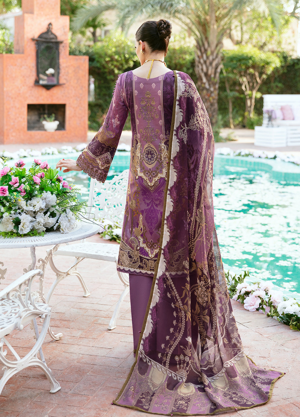 Gulaal | Summer Glow Lawn 24 | ESMERAY (GL-L-24V3-03) - Khanumjan  Pakistani Clothes and Designer Dresses in UK, USA