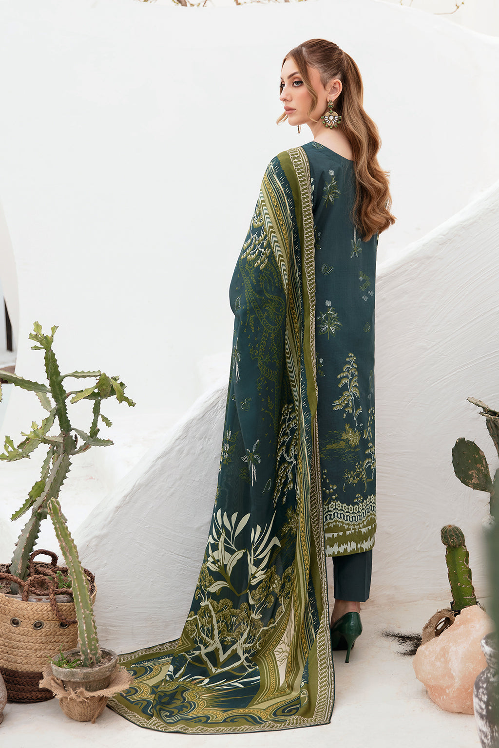Ramsha | Ghazal Lawn 24 | G-203 - Khanumjan  Pakistani Clothes and Designer Dresses in UK, USA