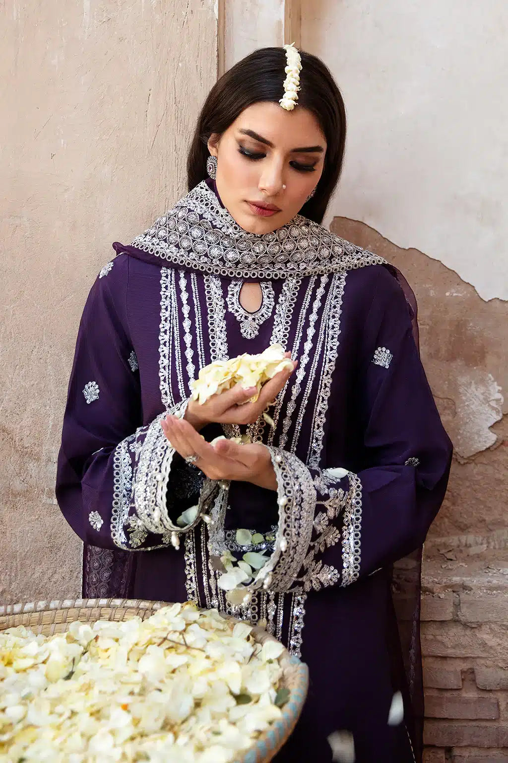 Saad Shaikh | Singhar Festive 23 | Rajkhumari - Khanumjan  Pakistani Clothes and Designer Dresses in UK, USA