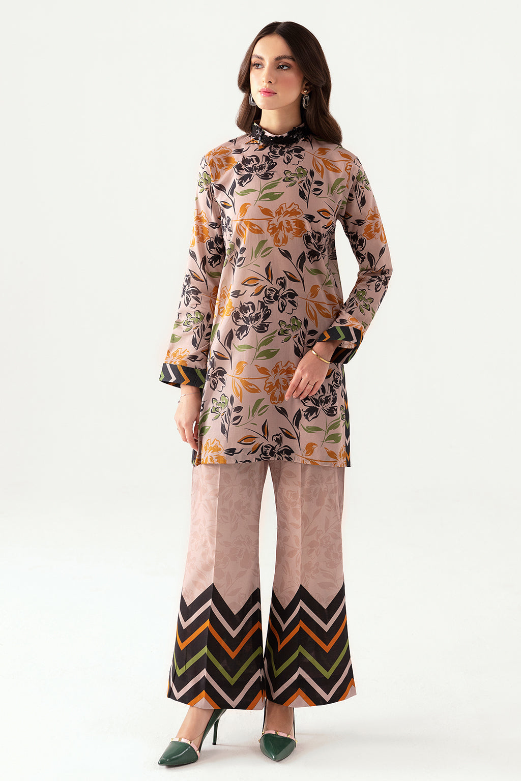 Ramsha | Pinted Lawn | RP-106 - Khanumjan  Pakistani Clothes and Designer Dresses in UK, USA