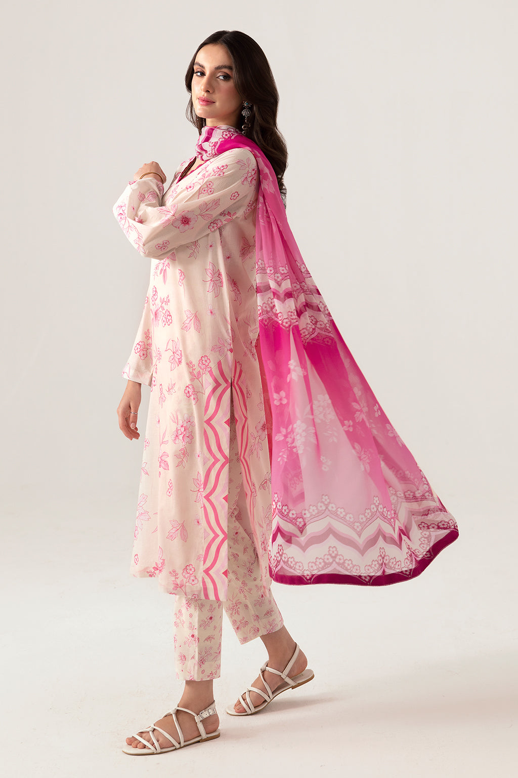 Ramsha | Pinted Lawn | RP-105 - Khanumjan  Pakistani Clothes and Designer Dresses in UK, USA