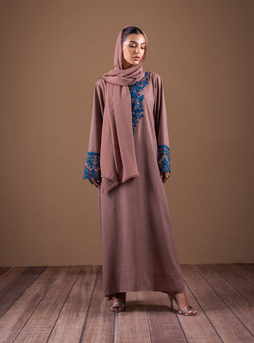 Zainab Chottani | The Kaftan Edit | Captivating Coffee