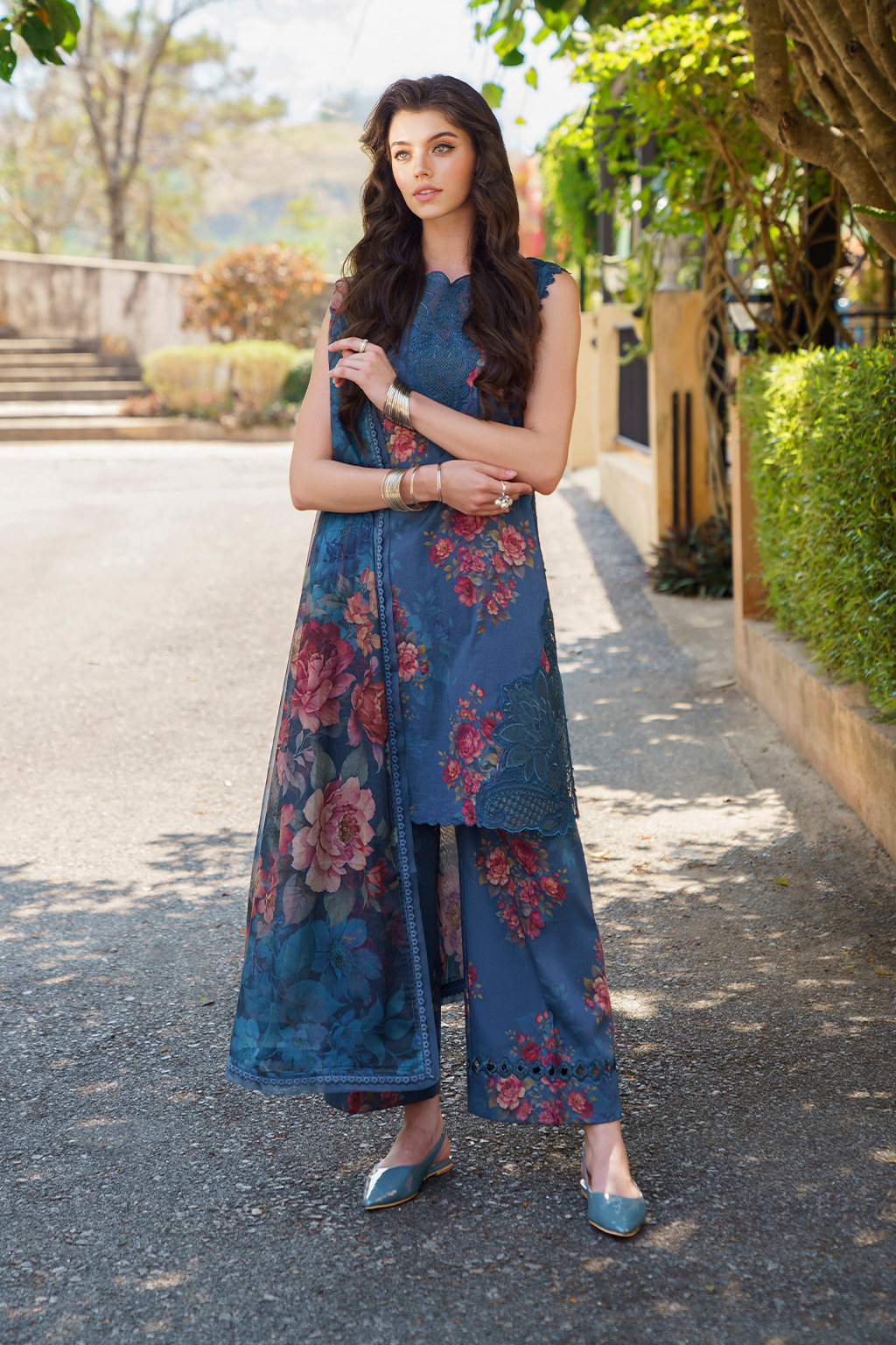 Iznik | Exclusive Lawn | UE-213 PRINTED LAWN - Khanumjan  Pakistani Clothes and Designer Dresses in UK, USA