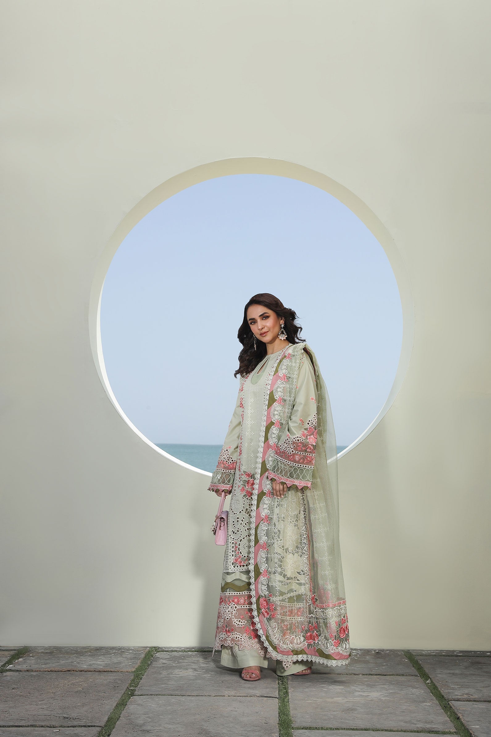 Maryam Hussain | Luxury Lawn 24 | HAVANA - Khanumjan  Pakistani Clothes and Designer Dresses in UK, USA