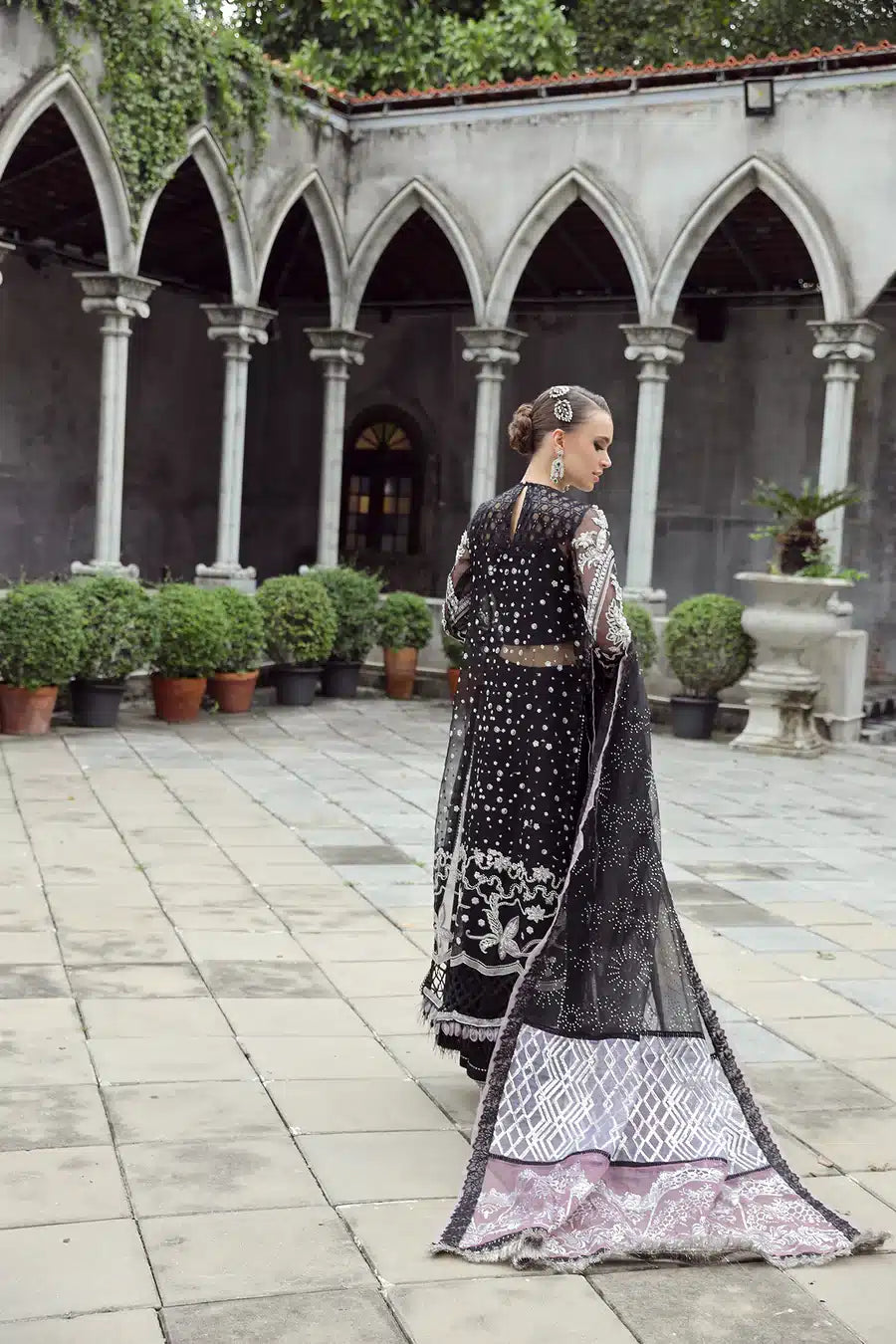 Maryam Hussain | Raha Luxury Festive 23 | Danisa - Khanumjan  Pakistani Clothes and Designer Dresses in UK, USA
