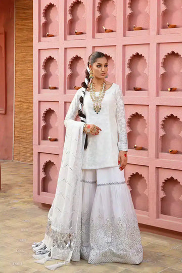 Nilofer Shahid | Nur e Subh Formals | Chandni - Khanumjan Pakistani Clothes and Designer Dresses in UK, USA