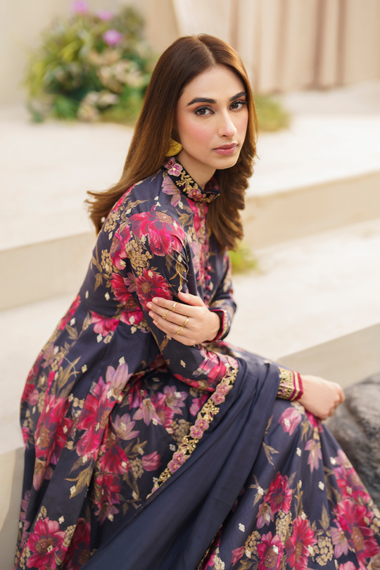 Iznik | Exclusive Lawn | SFL-12 EMBROIDERED LAWN - Khanumjan  Pakistani Clothes and Designer Dresses in UK, USA