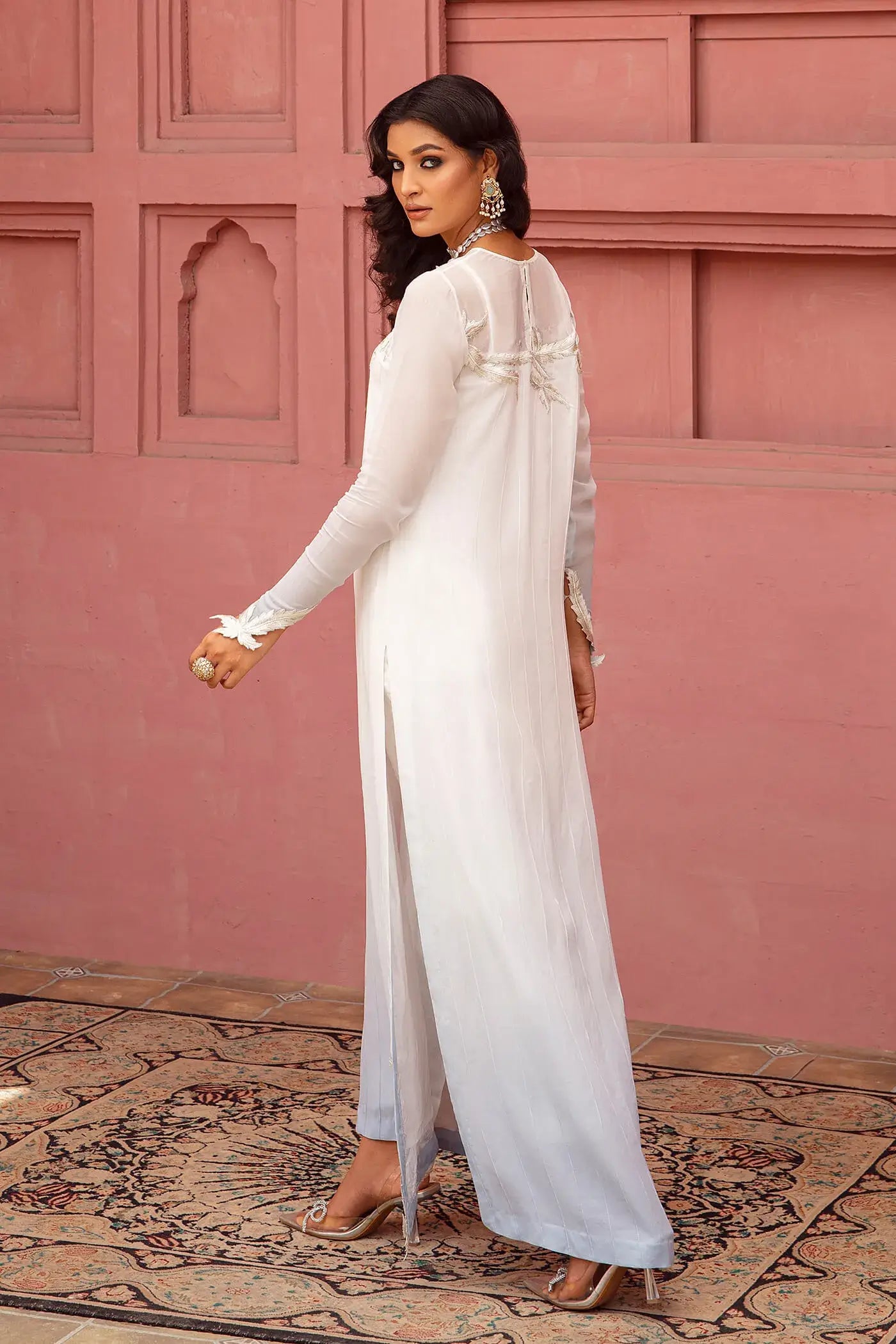 Nilofer Shahid | Nur e Subh Formals | Savera - Khanumjan  Pakistani Clothes and Designer Dresses in UK, USA
