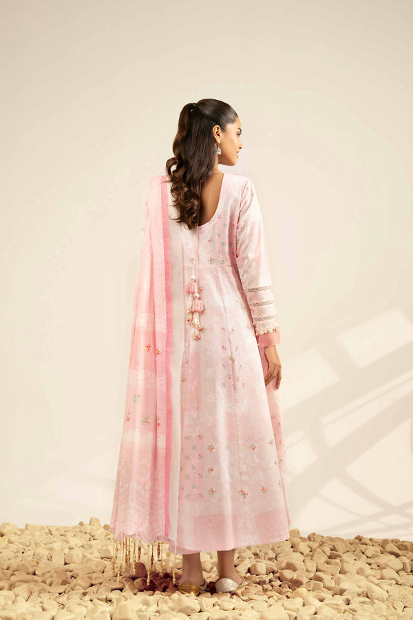Nishat | Winter 25 | 42502116