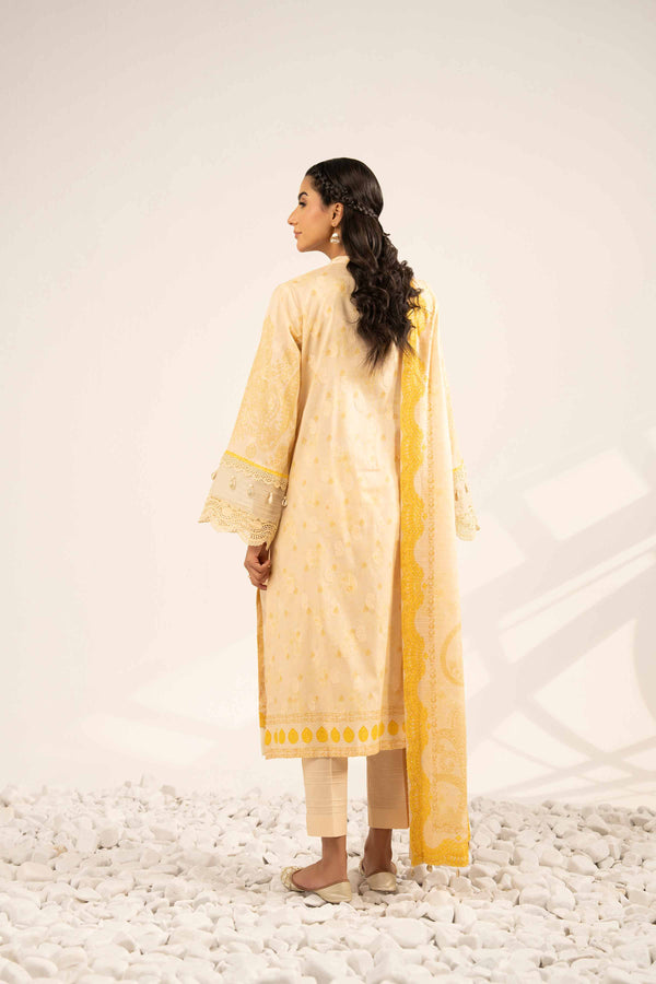 Nishat | Winter 25 | 42502121