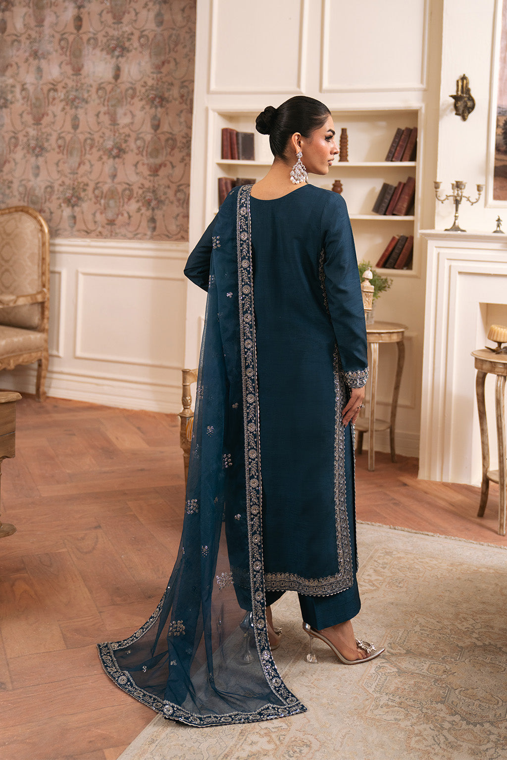 Neeshay | Luxe Pret | Seraya