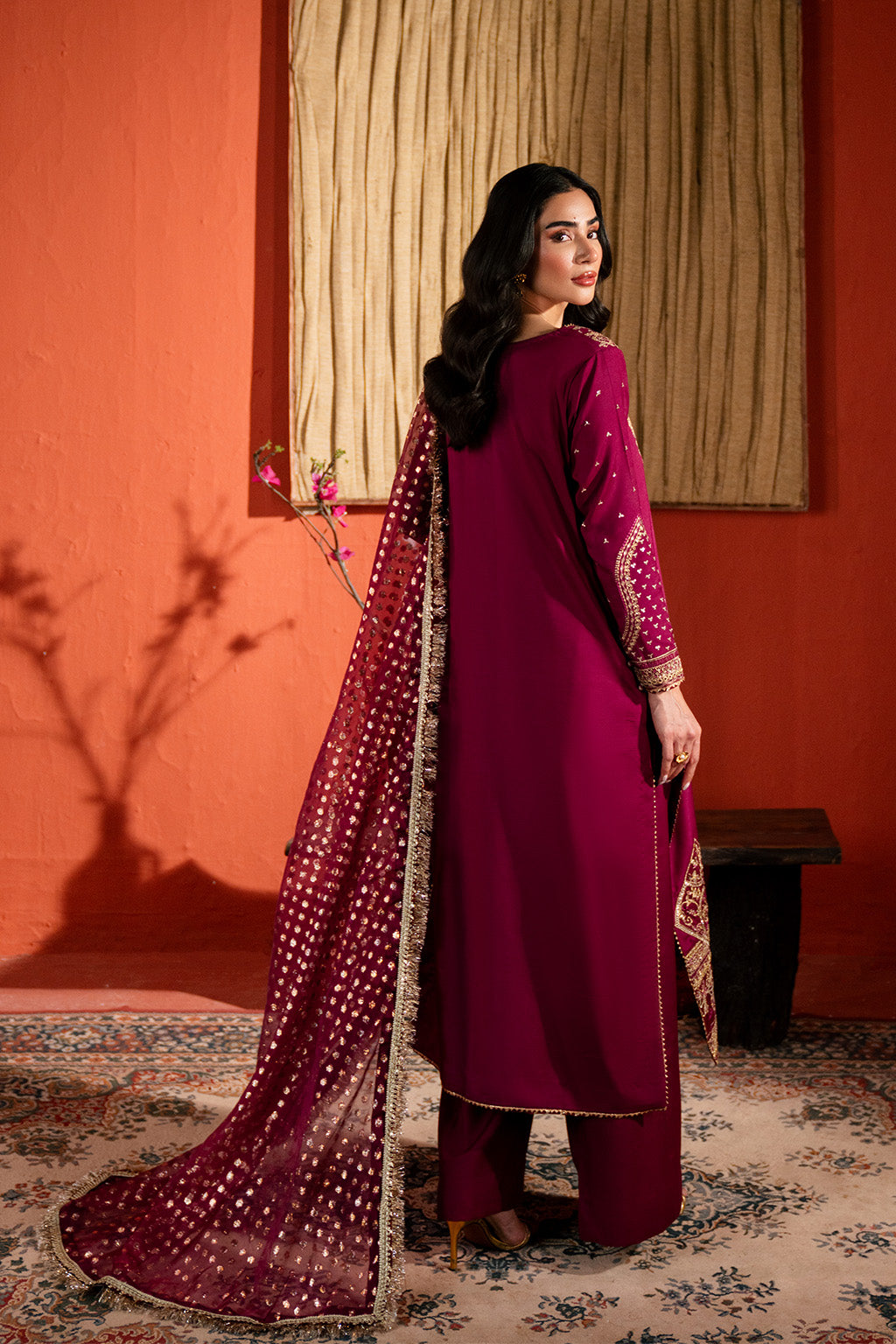 Neeshay | Raw Silk | RTW-RS-01