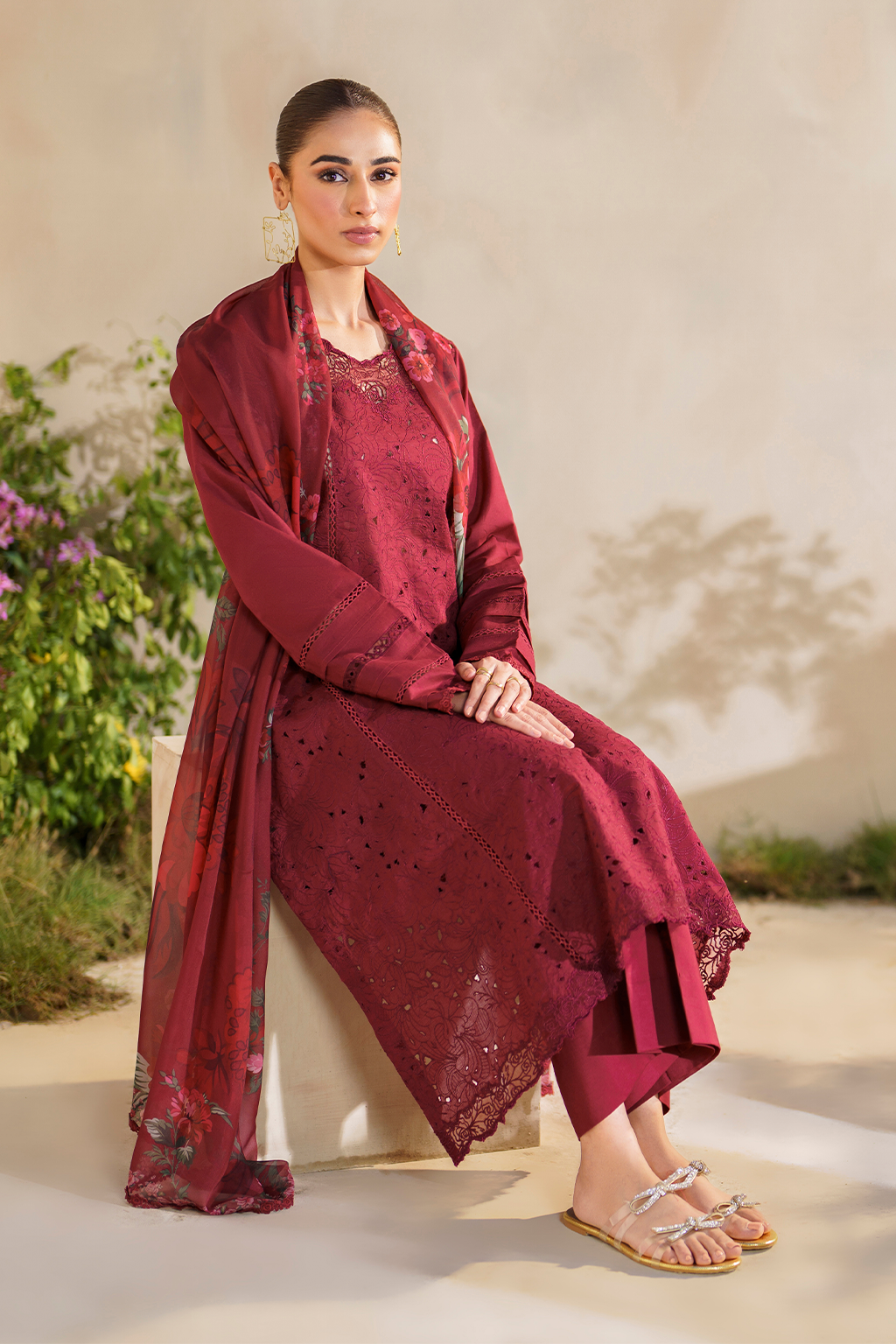 Iznik | Festive lawn 24 | SFL-02 - Khanumjan  Pakistani Clothes and Designer Dresses in UK, USA