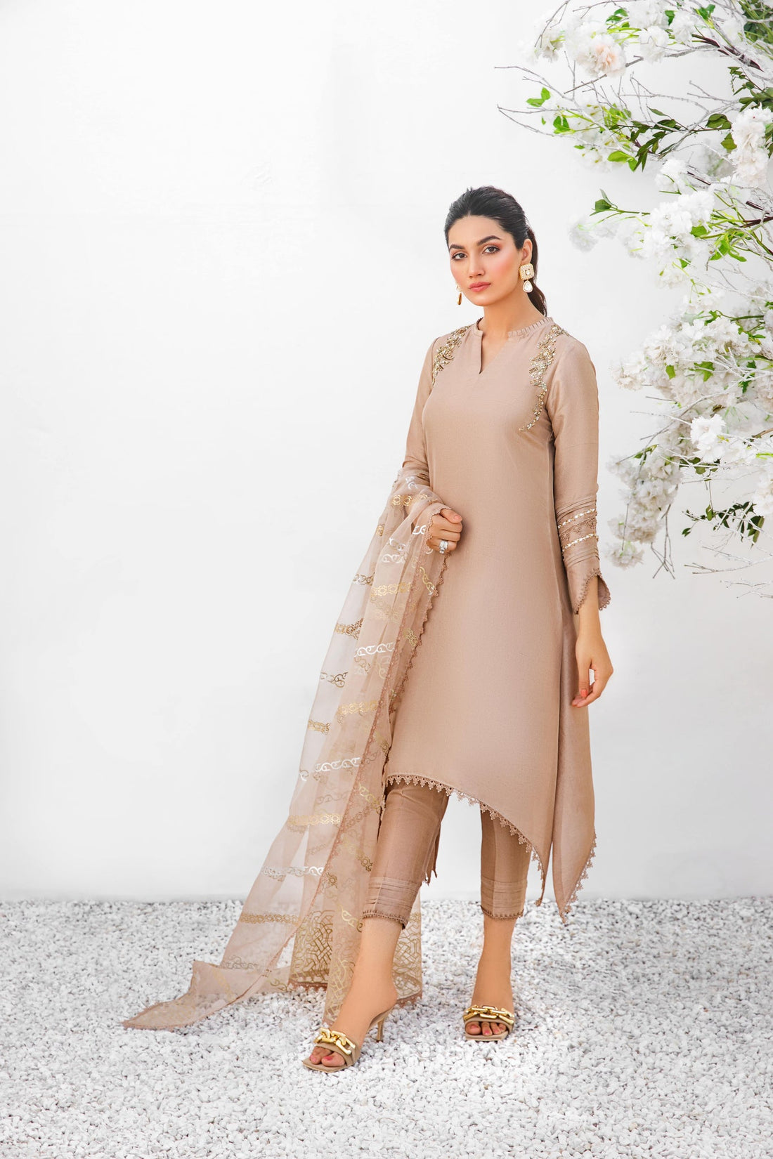 Anam Akhlaq | Festive Collection | D-18 - Khanumjan  Pakistani Clothes and Designer Dresses in UK, USA