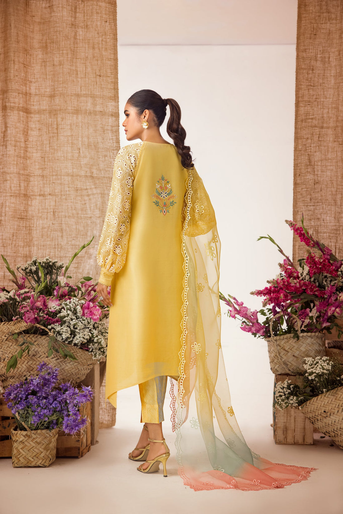 Anam Akhlaq | Festive Collection | D-35 - Khanumjan  Pakistani Clothes and Designer Dresses in UK, USA