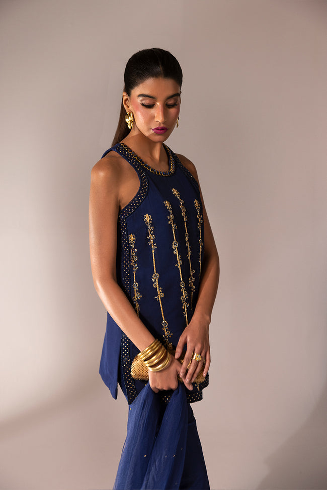 Caia | Regine Luxury Formal’23 | SAPPHIRE - Khanumjan  Pakistani Clothes and Designer Dresses in UK, USA
