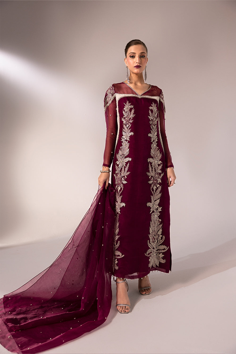 Caia | Regine Luxury Formal’23 | CAMELLIA - Khanumjan  Pakistani Clothes and Designer Dresses in UK, USA