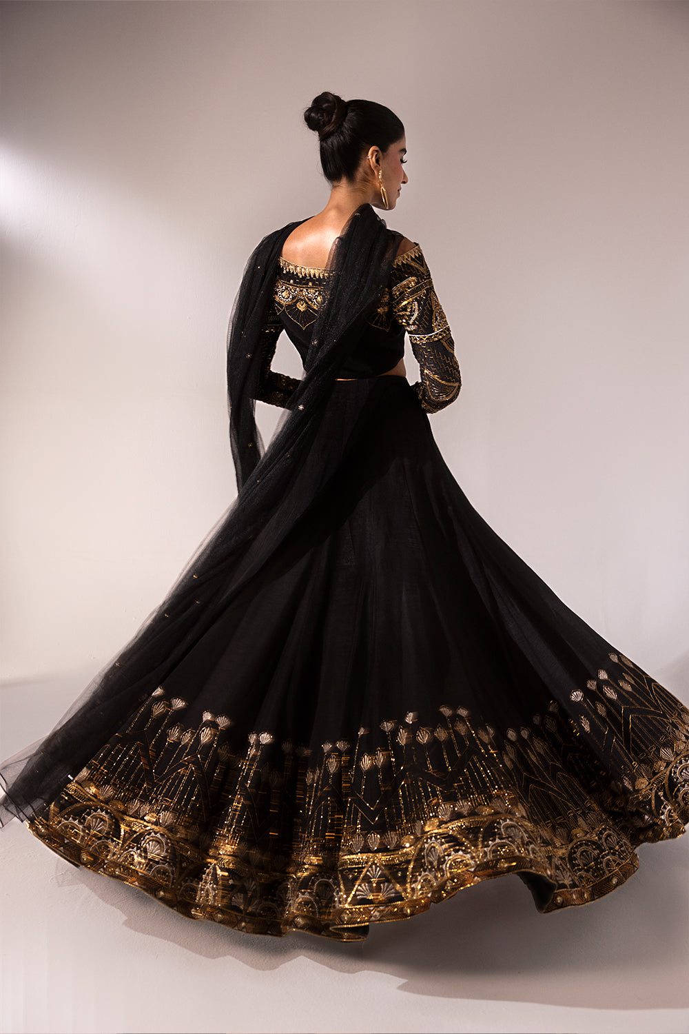 Caia | Regine Luxury Formal’23 | ELARA - Khanumjan  Pakistani Clothes and Designer Dresses in UK, USA