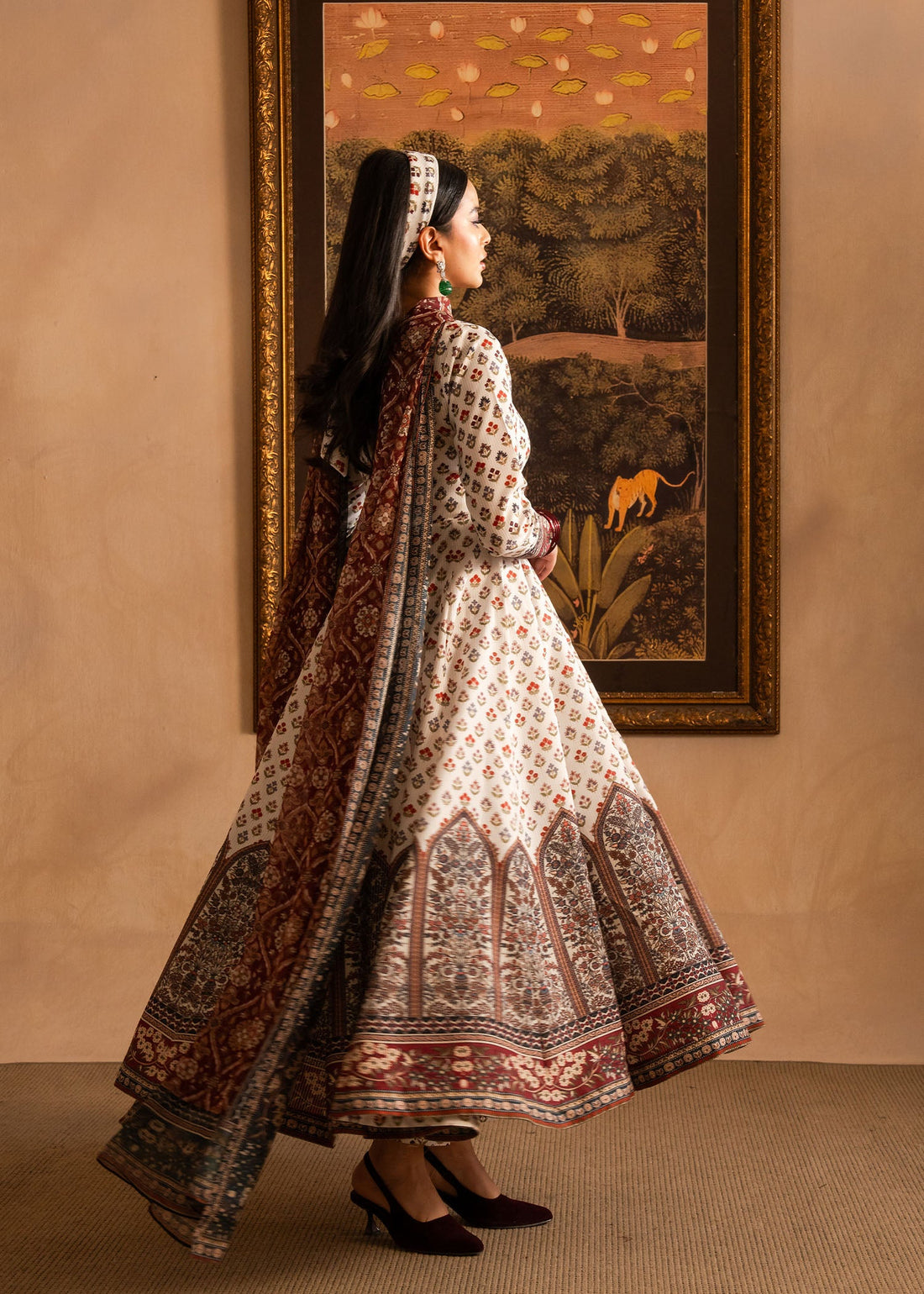 Maria Osama Khan | Retro Lawn 25 | Nair