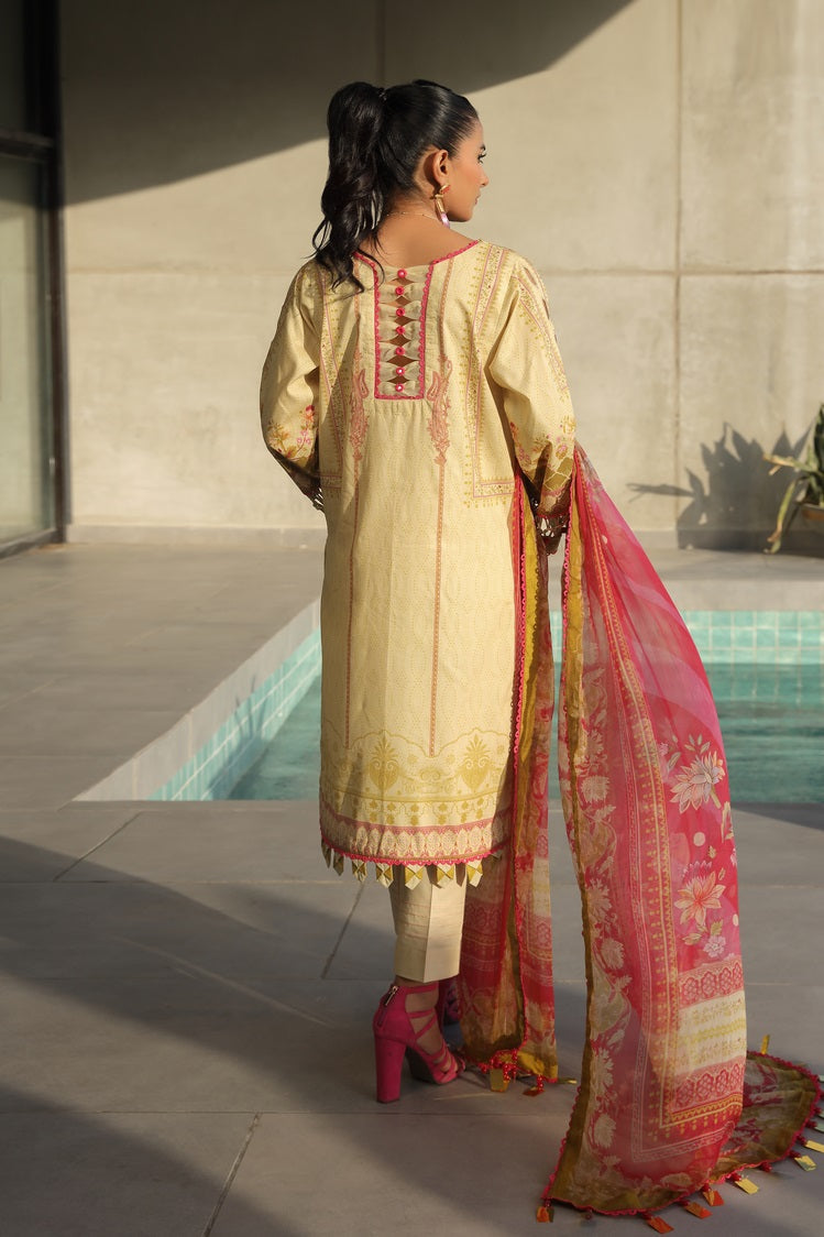 Ellena | Printed Lawn Collection | D06 - Khanumjan  Pakistani Clothes and Designer Dresses in UK, USA