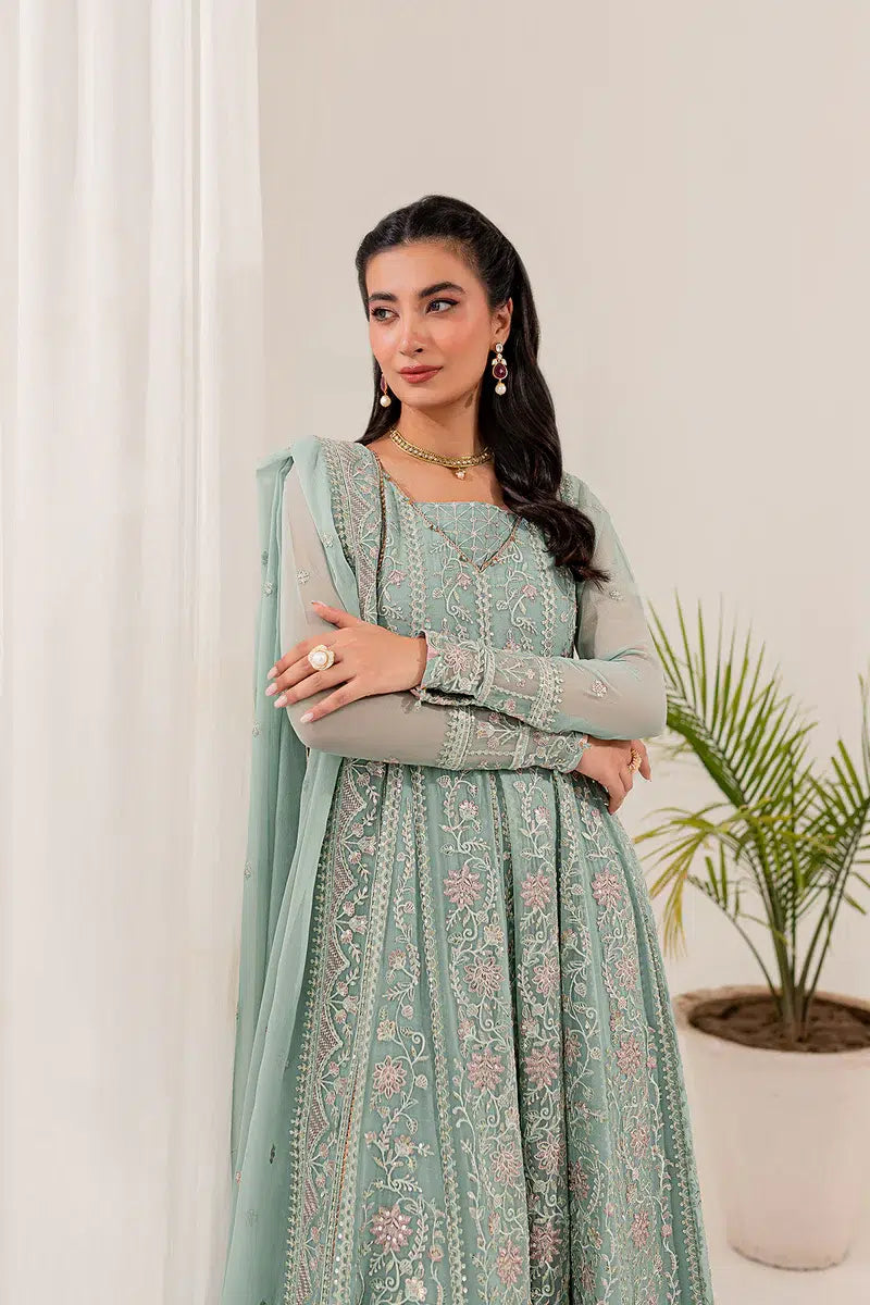 Farasha | Lumiere Luxury Collection 23 | Thistle - Khanumjan  Pakistani Clothes and Designer Dresses in UK, USA