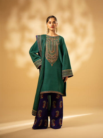 Fozia Khalid | Eid Edit 24 | Emerald Craftsmanship - Khanumjan Pakistani Clothes and Designer Dresses in UK, USA