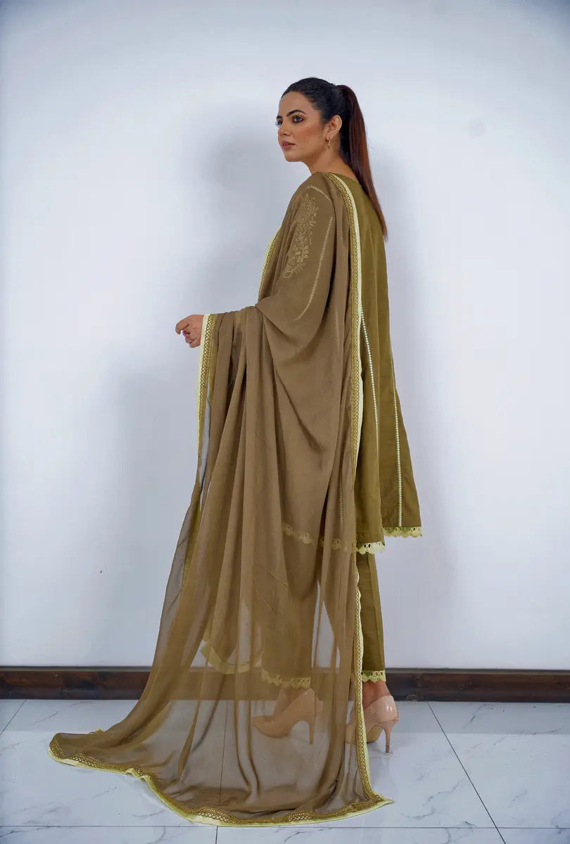 Hoorain Basics | Slub Winter 23 | HB-MND - Khanumjan  Pakistani Clothes and Designer Dresses in UK, USA