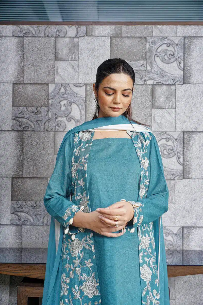 Hoorain Basics | Slub Winter 23 | TLG - Khanumjan  Pakistani Clothes and Designer Dresses in UK, USA