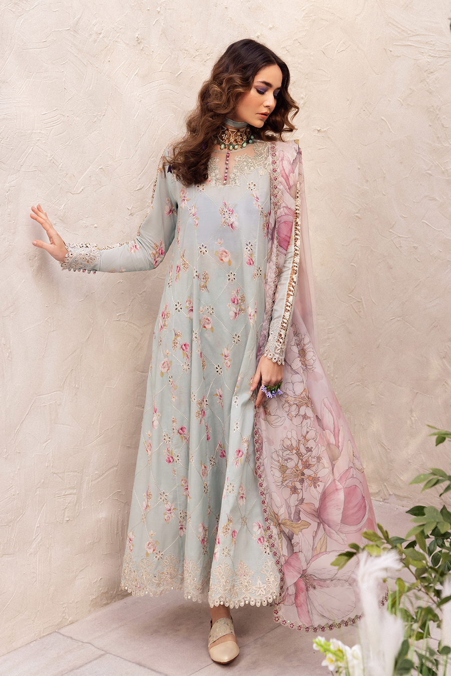 Iznik | Dahlia Embroidered Lawn | DL-10 - Khanumjan  Pakistani Clothes and Designer Dresses in UK, USA