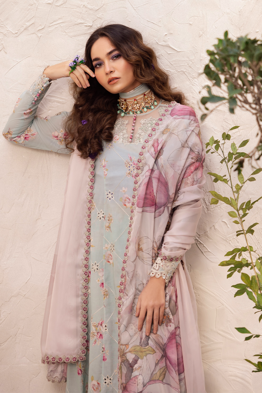 Iznik | Dahlia Embroidered Lawn | DL-10 - Khanumjan  Pakistani Clothes and Designer Dresses in UK, USA