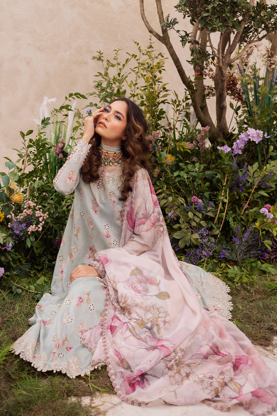 Iznik | Dahlia Embroidered Lawn | DL-10 - Khanumjan  Pakistani Clothes and Designer Dresses in UK, USA
