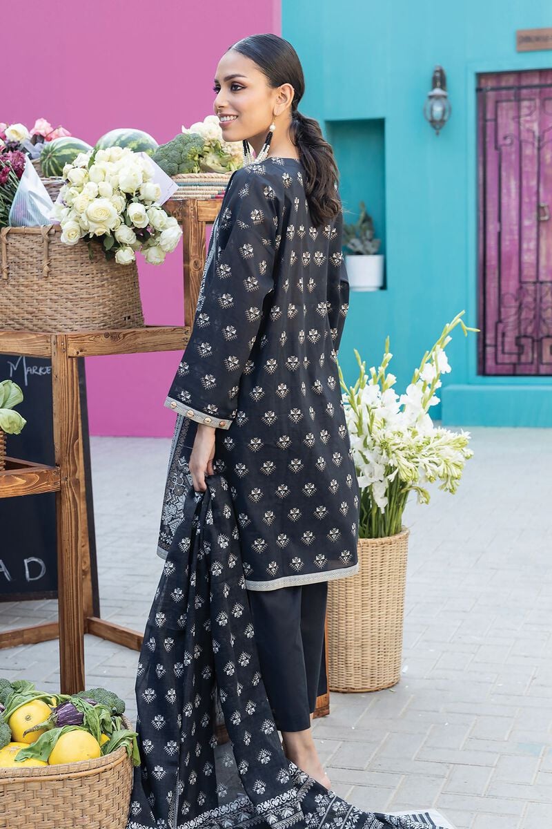Khaadi | Essentials-Tailored'24 | P-16 - Khanumjan  Pakistani Clothes and Designer Dresses in UK, USA