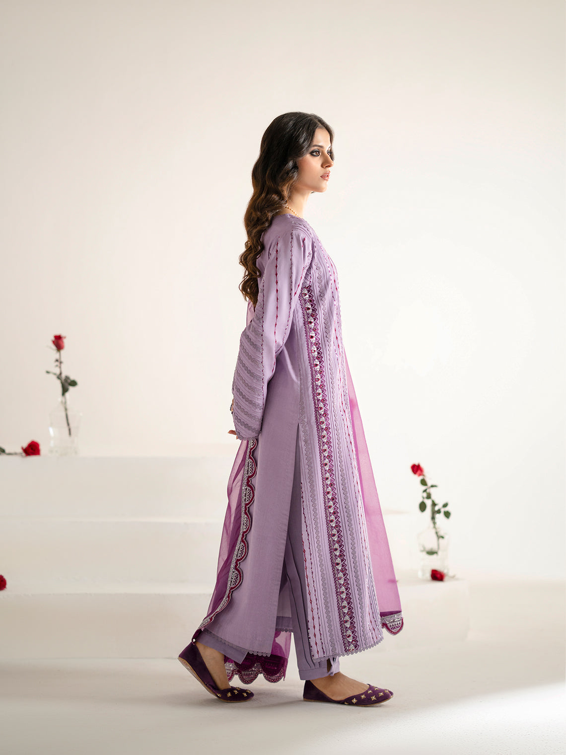 Fozia Khalid | Eid Edit 24 | Selin - Khanumjan  Pakistani Clothes and Designer Dresses in UK, USA