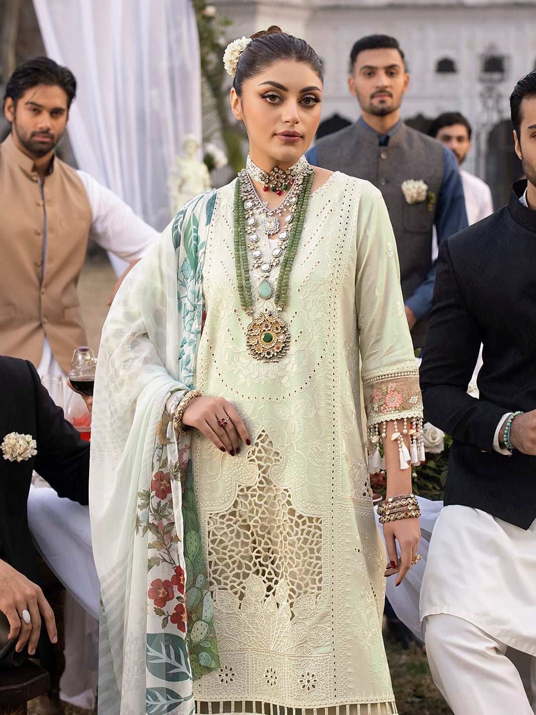 Mahnur | Mahrukh Luxury Lawn 24 | LILLY - Khanumjan  Pakistani Clothes and Designer Dresses in UK, USA