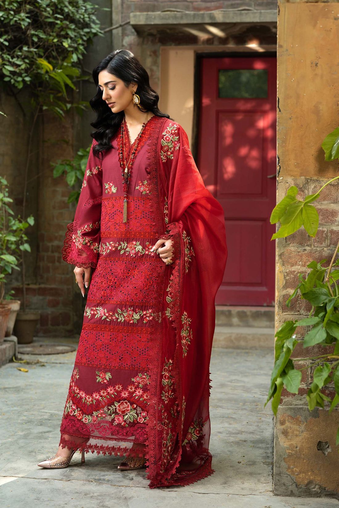 Maryam Hussain | Luxury Lawn 25 | Amal