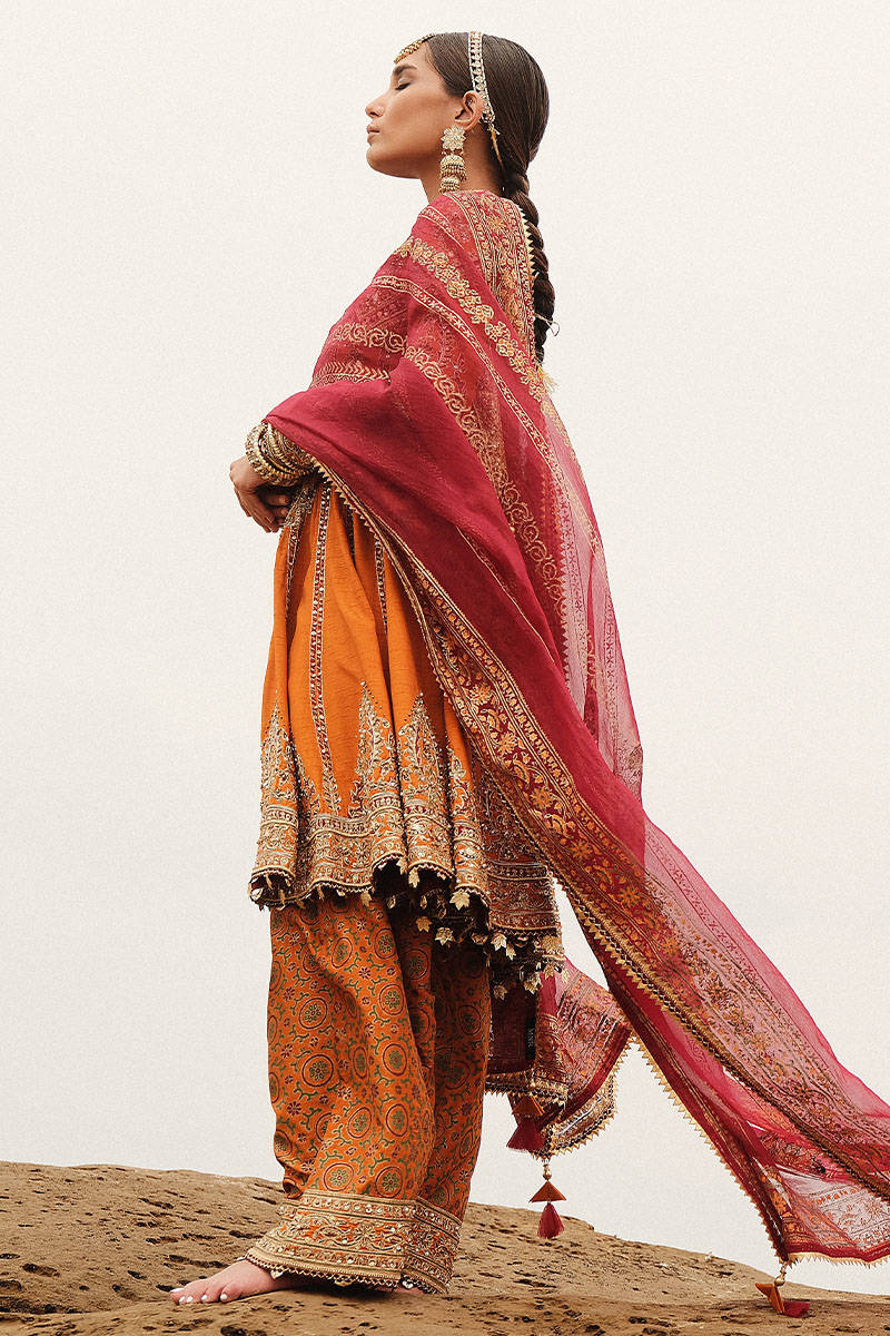 MNR | Gehraiyaan Shaadi Collection | Famiya - Khanumjan  Pakistani Clothes and Designer Dresses in UK, USA