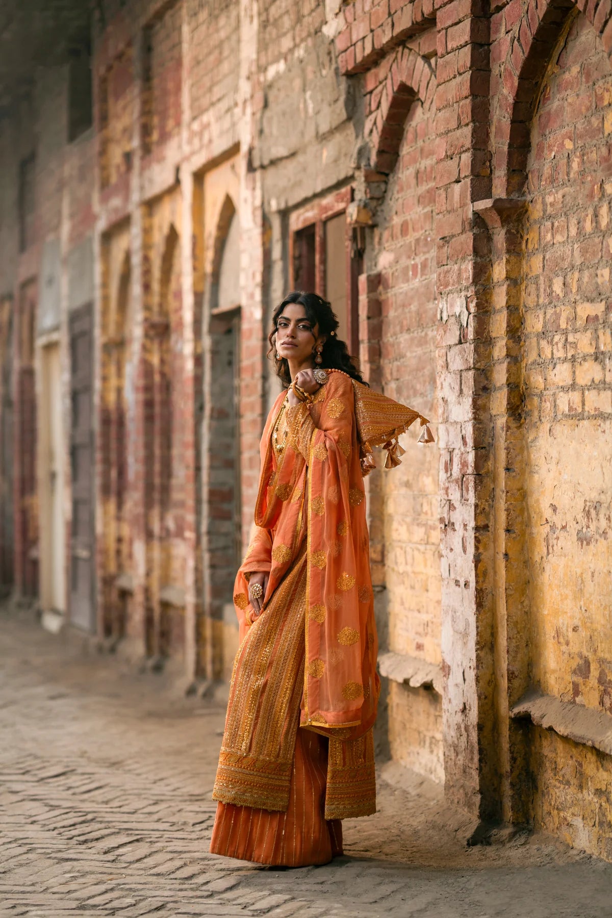 Erum Khan | Mannat Formals | Shamma - Khanumjan  Pakistani Clothes and Designer Dresses in UK, USA