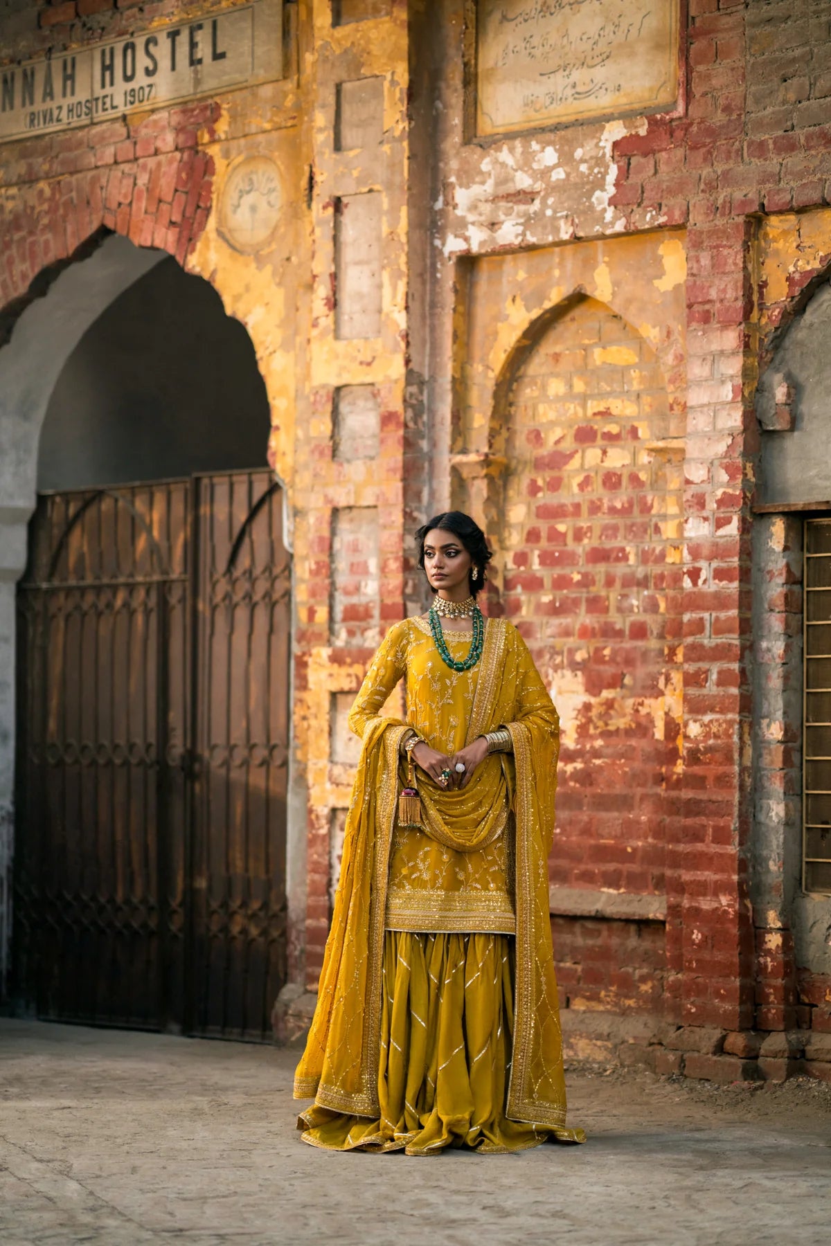 Erum Khan | Mannat Formals | Aatish - Khanumjan  Pakistani Clothes and Designer Dresses in UK, USA