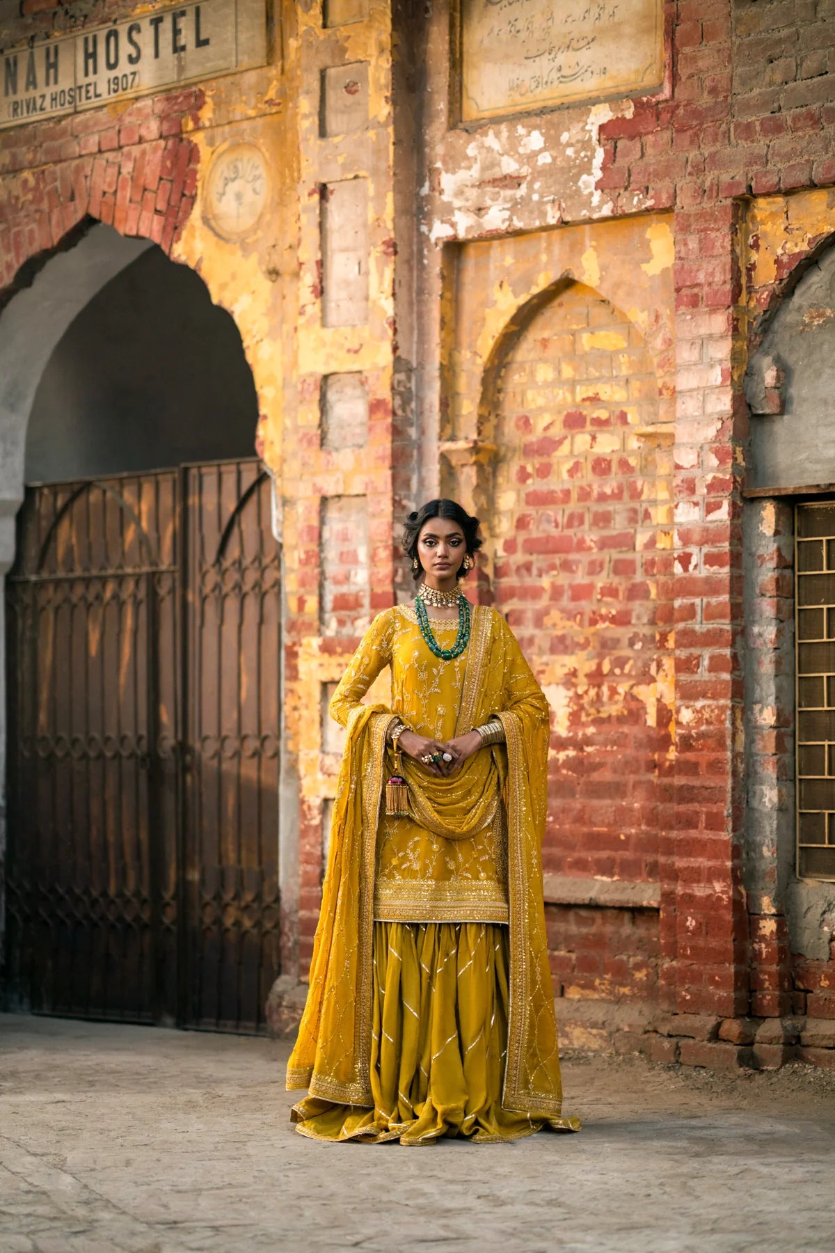 Erum Khan | Mannat Formals | Aatish - Khanumjan  Pakistani Clothes and Designer Dresses in UK, USA