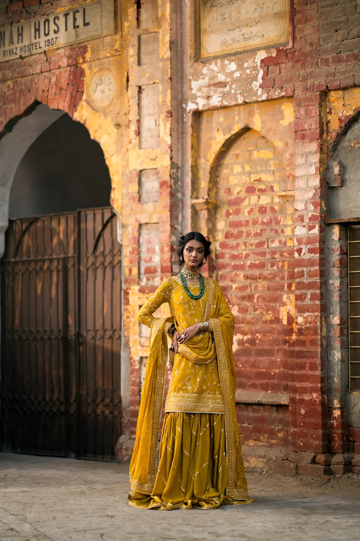 Erum Khan | Mannat Formals | Aatish - Khanumjan  Pakistani Clothes and Designer Dresses in UK, USA